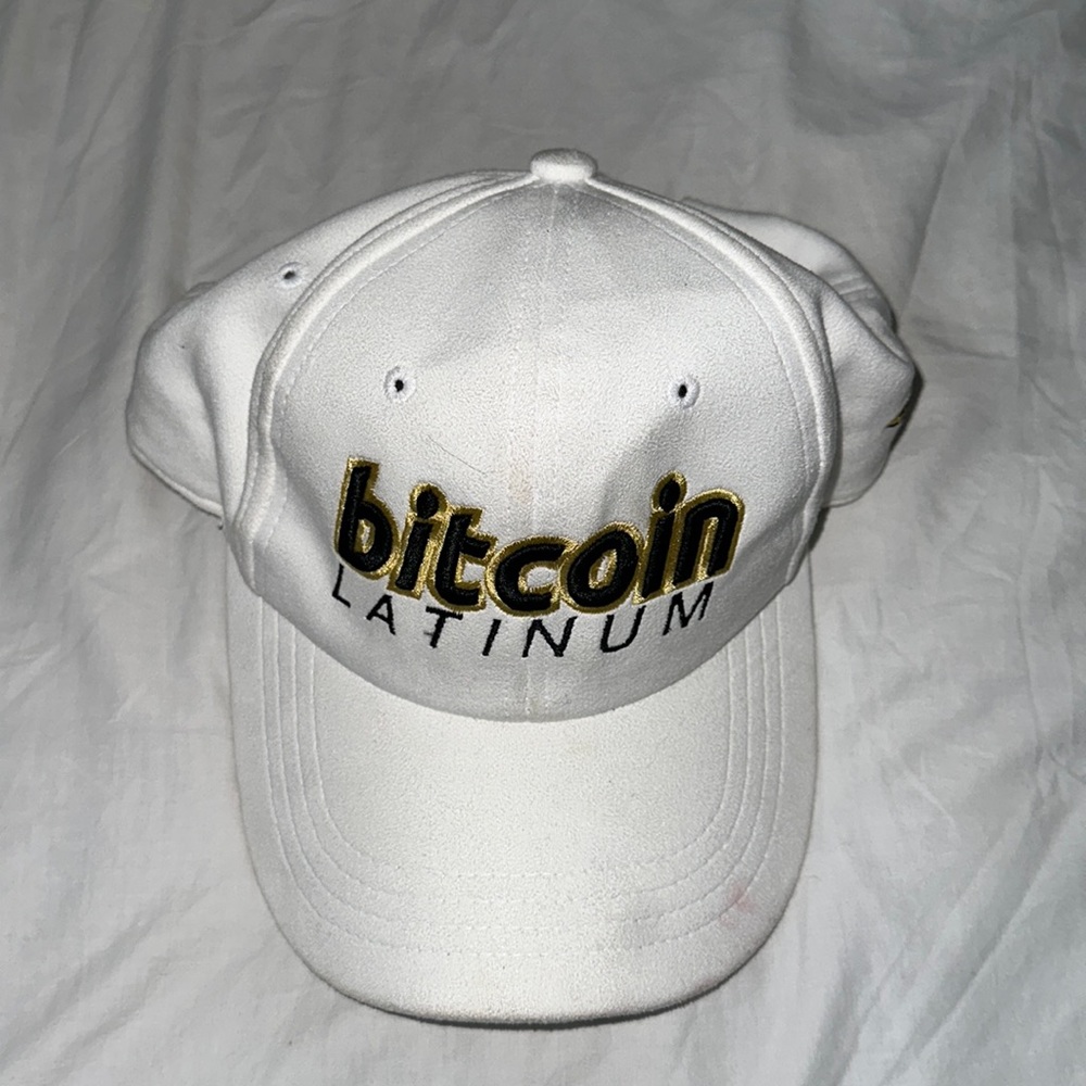 Bitcoin hat